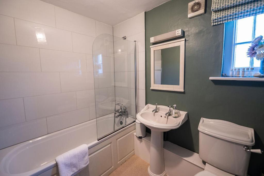 Bed and Breakfast Martin Arms Colston Bassett Exterior foto