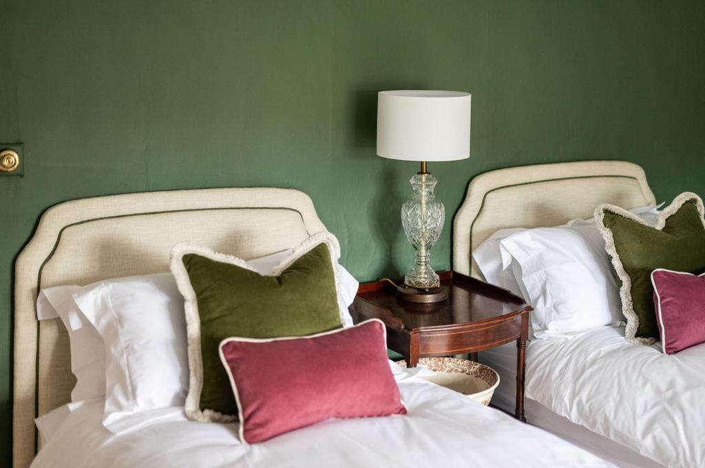 Bed and Breakfast Martin Arms Colston Bassett Exterior foto
