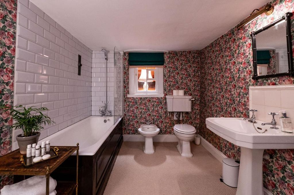 Bed and Breakfast Martin Arms Colston Bassett Exterior foto